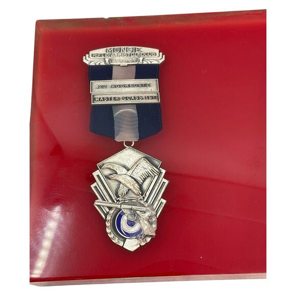 1965 Muncie Rifle Pistol Club Shooting Award Pen Set Master Class 1st Place - Picture 3 of 11